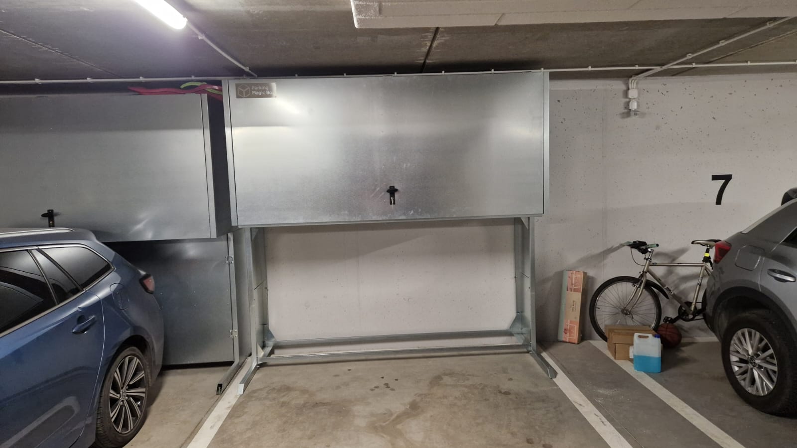 Szafa garażowa metalowa Wrocław Parking Magic Box