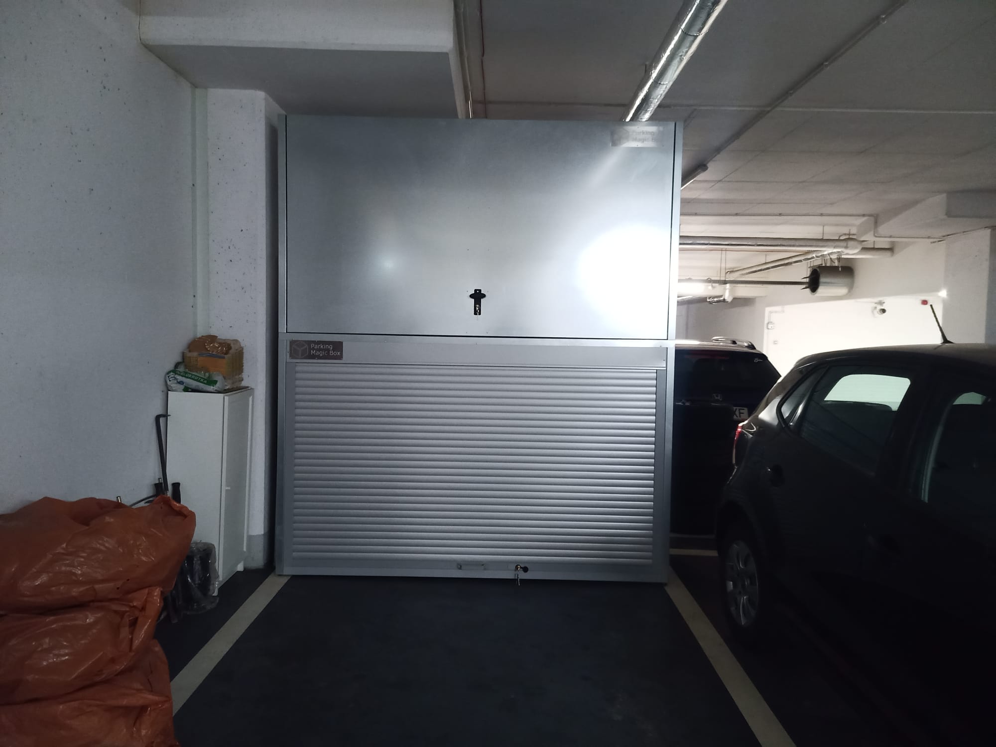 Szafa Garażowa Warszawa realizacja Parking magic box